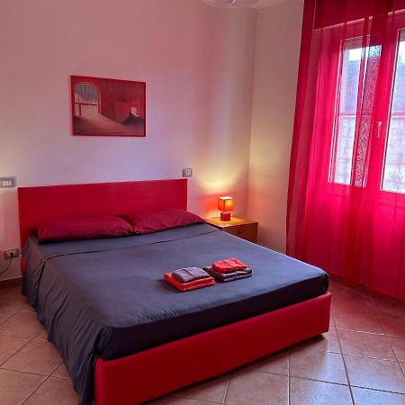 Zefiro Apartment Cabras Bagian luar foto